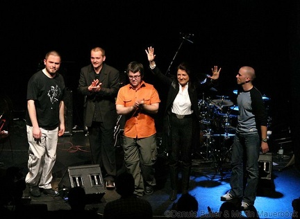Jan Smoczynski (keyboards), Daniel Biel (bass), Tomek Krawczyk (guitar), Urszula Dudziak (vocals), 
Artur Lipinski (drums)